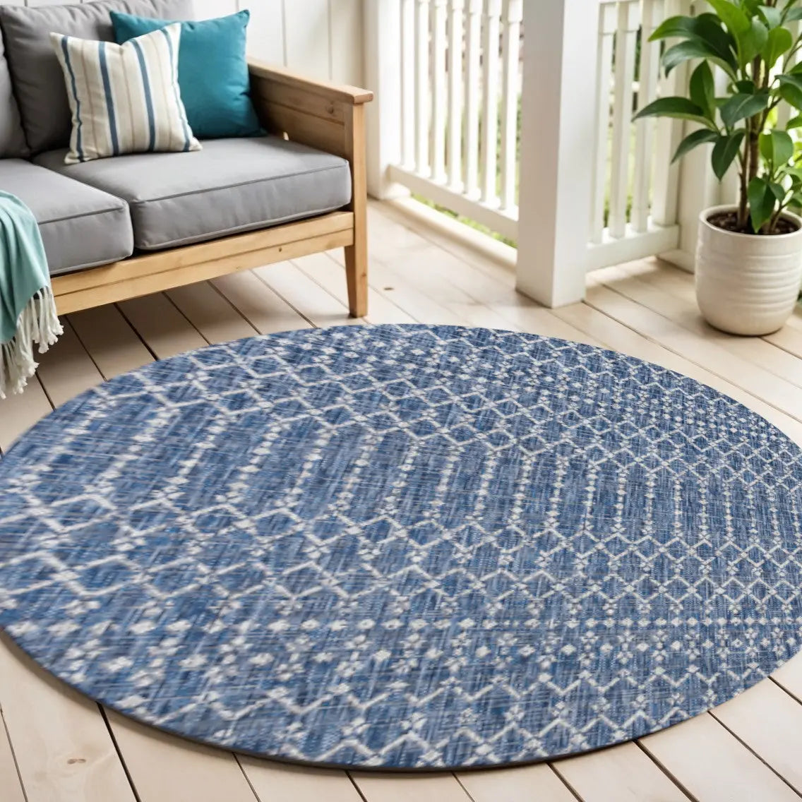 8' Navy Blue And Light Gray Round Trellis Indoor Outdoor Area Rug Homeroots Outdoor