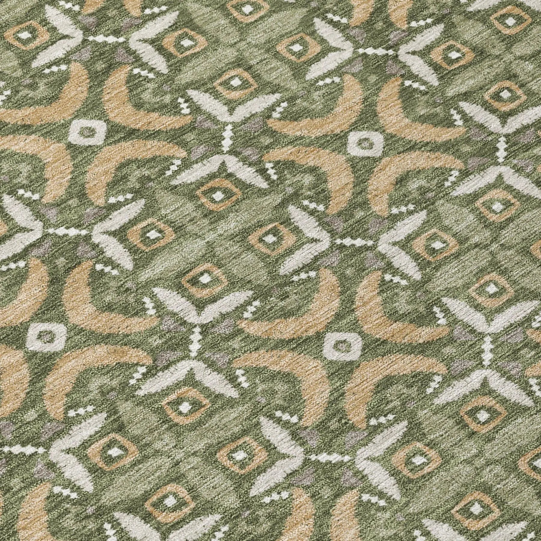 8' Olive Green And Green Round Geometric Washable Indoor Outdoor Area Rug Homeroots Outdoor