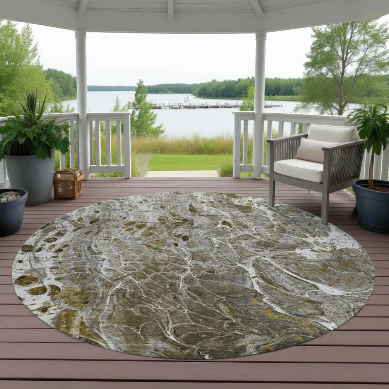 8' Pewter And Gray Round Abstract Washable Indoor Outdoor Area Rug Homeroots Outdoor