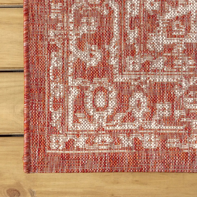 8' Red And Taupe Round Medallion Indoor Outdoor Area Rug Homeroots Outdoor