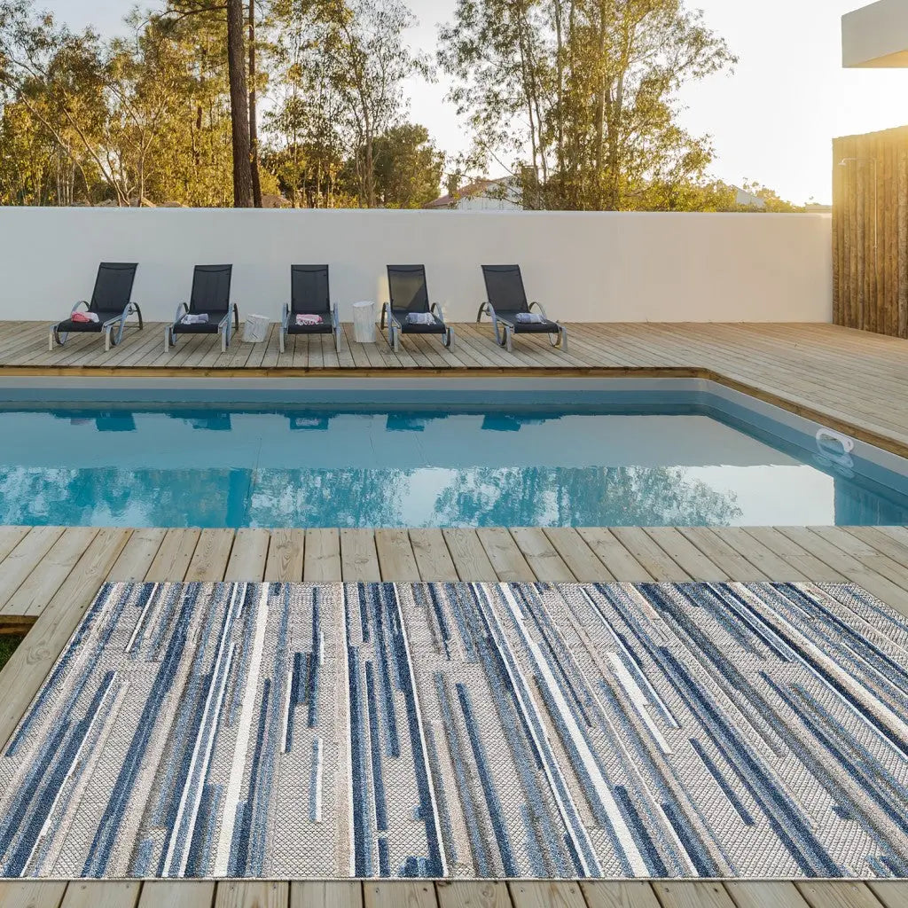 8’ Round Blue Abstract Striped Indoor Outdoor Area Rug Homeroots Outdoor
