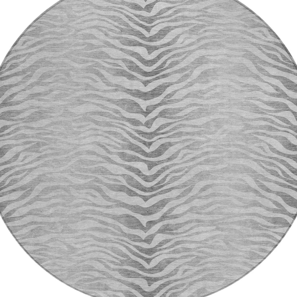 8' Silver And Gray Round Animal Print Washable Indoor Outdoor Area Rug Homeroots Outdoor