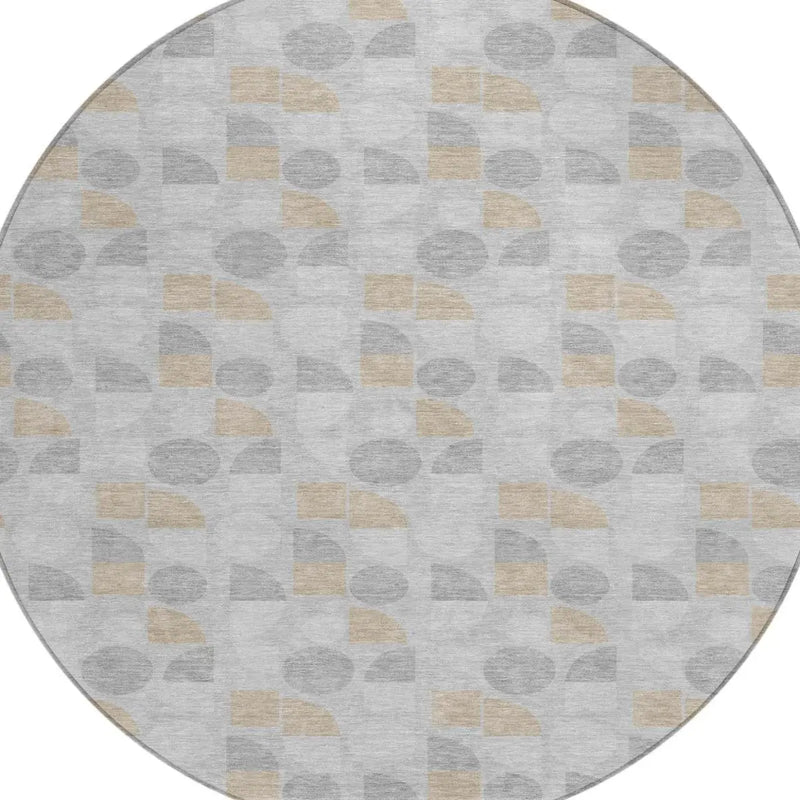 8' Silver And Gray Round Geometric Washable Indoor Outdoor Area Rug Homeroots Outdoor
