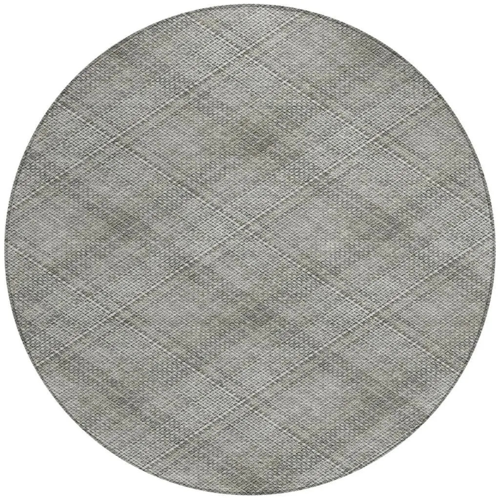 8' Silver And Gray Round Plaid Washable Indoor Outdoor Area Rug Homeroots Outdoor