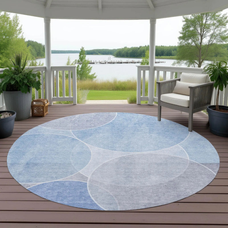 8' Sky Blue And Blue Round Geometric Washable Indoor Outdoor Area Rug Homeroots Outdoor