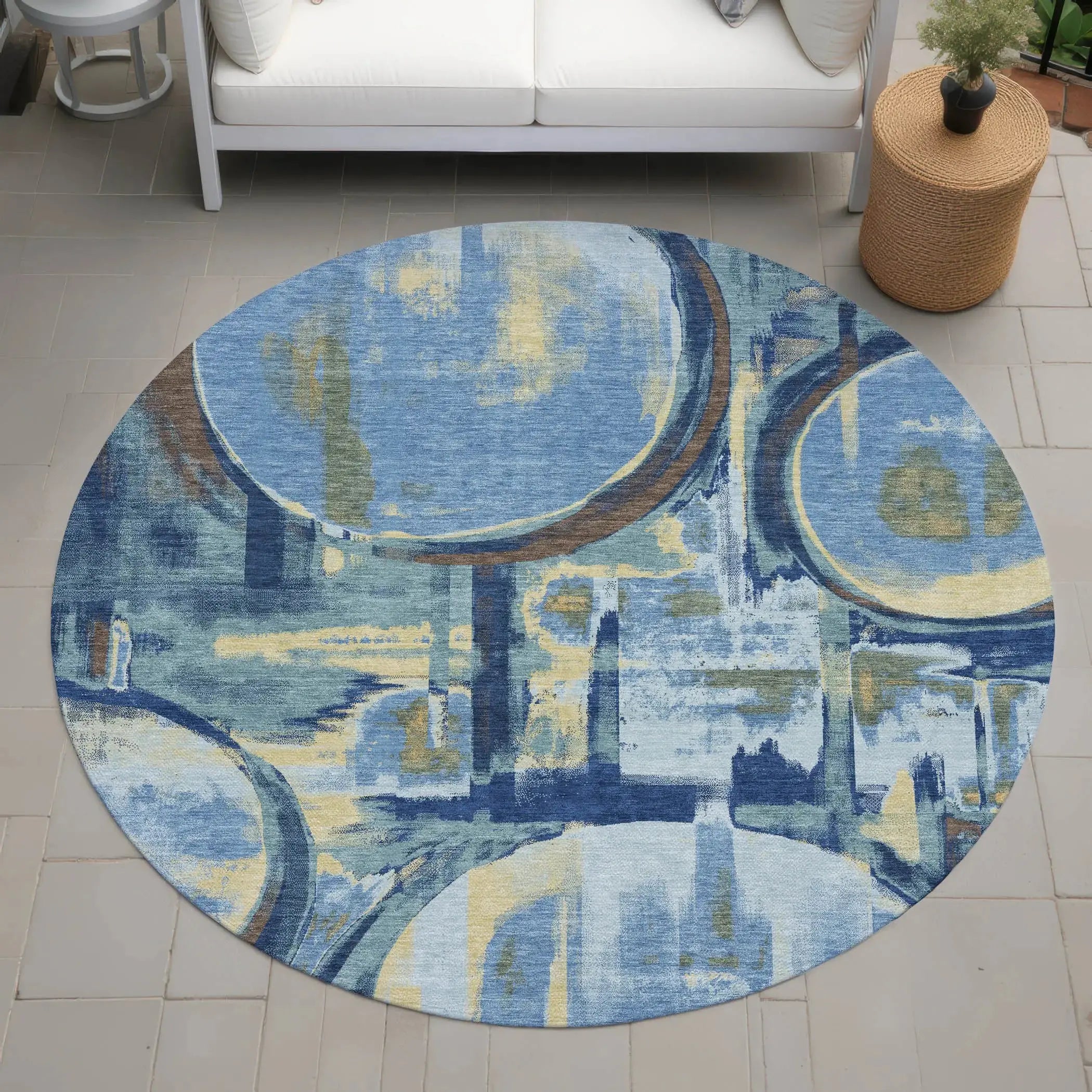 8' Teal Blue And Denim Blue Round Abstract Washable Indoor Outdoor Area Rug Homeroots Outdoor