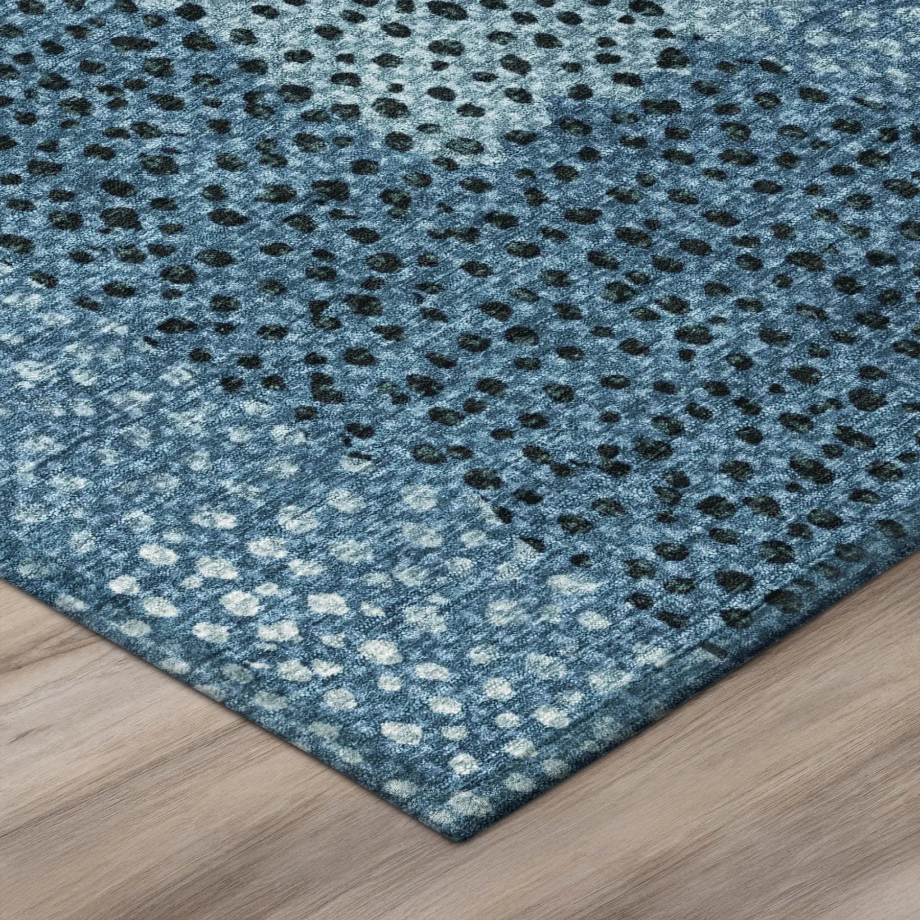 8' Teal Blue And Denim Blue Round Abstract Washable Indoor Outdoor Area Rug Homeroots Outdoor