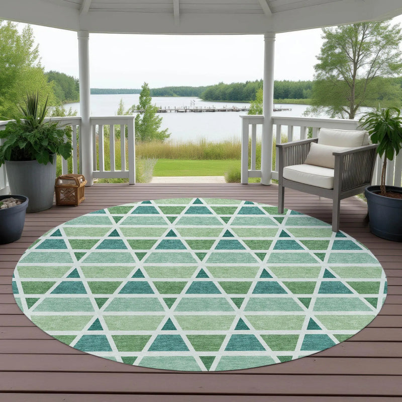 8' Teal Blue And Green Round Geometric Washable Indoor Outdoor Area Rug Homeroots Outdoor
