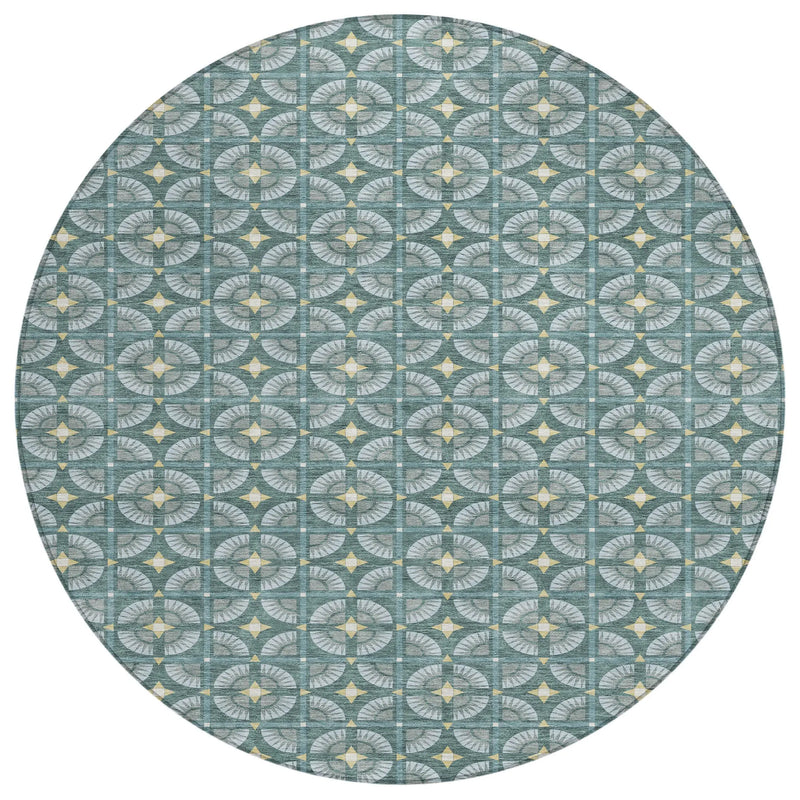 8' Teal Blue And Sky Blue Round Geometric Washable Indoor Outdoor Area Rug Homeroots Outdoor