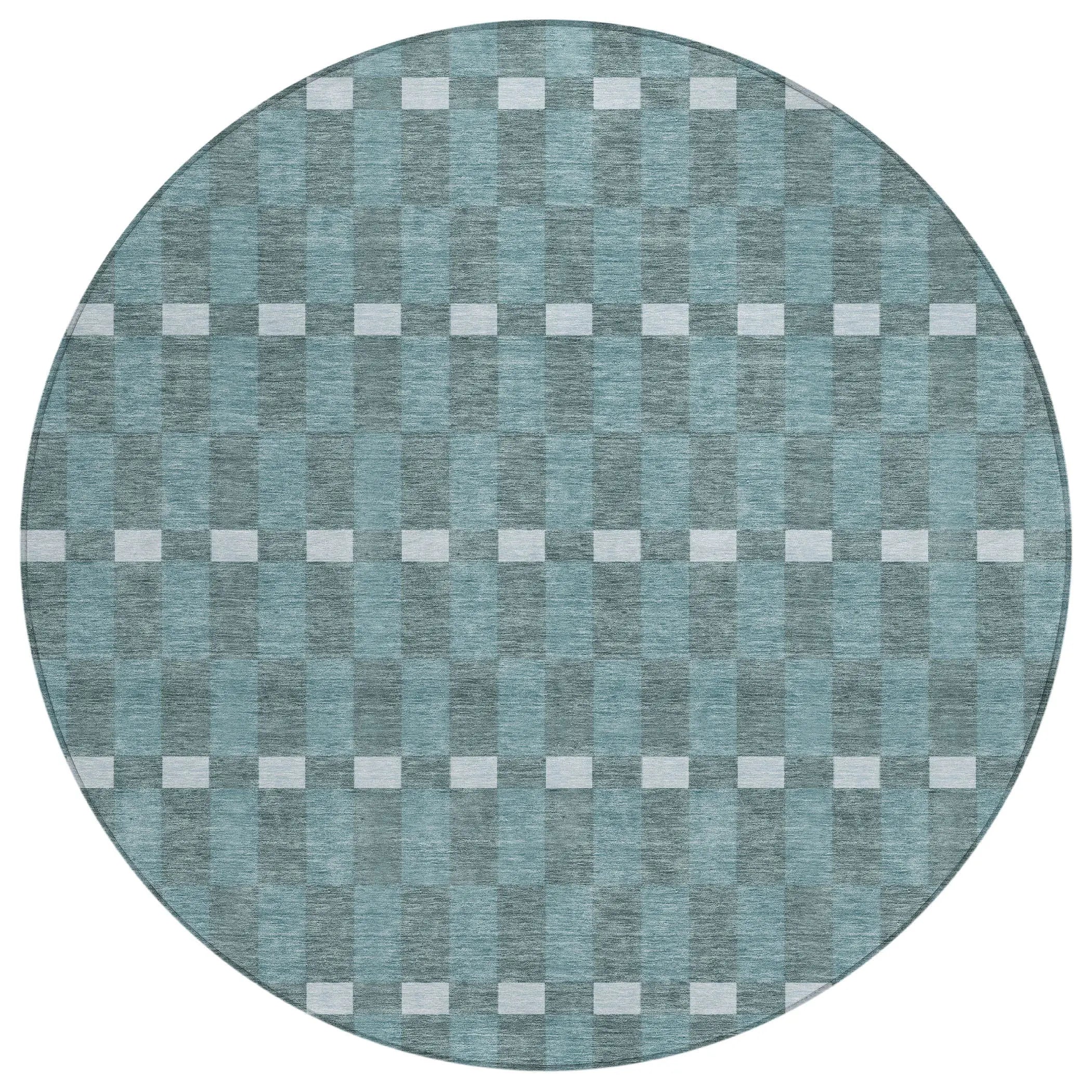 8' Teal Blue And Sky Blue Round Geometric Washable Indoor Outdoor Area Rug Homeroots Outdoor