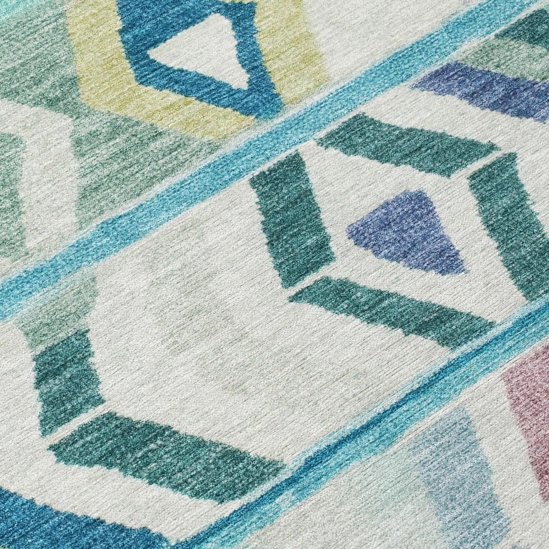 8' Teal Blue And Turquoise Round Tribal Washable Indoor Outdoor Area Rug Homeroots Outdoor