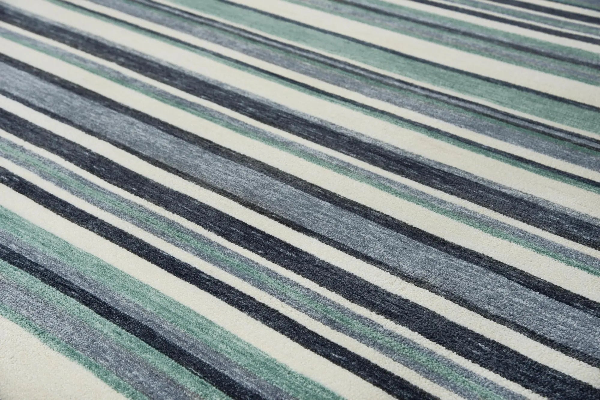 8' X 10' Aqua Gray And Ivory Striped Hand Tufted Area Rug Homeroots Home Decor