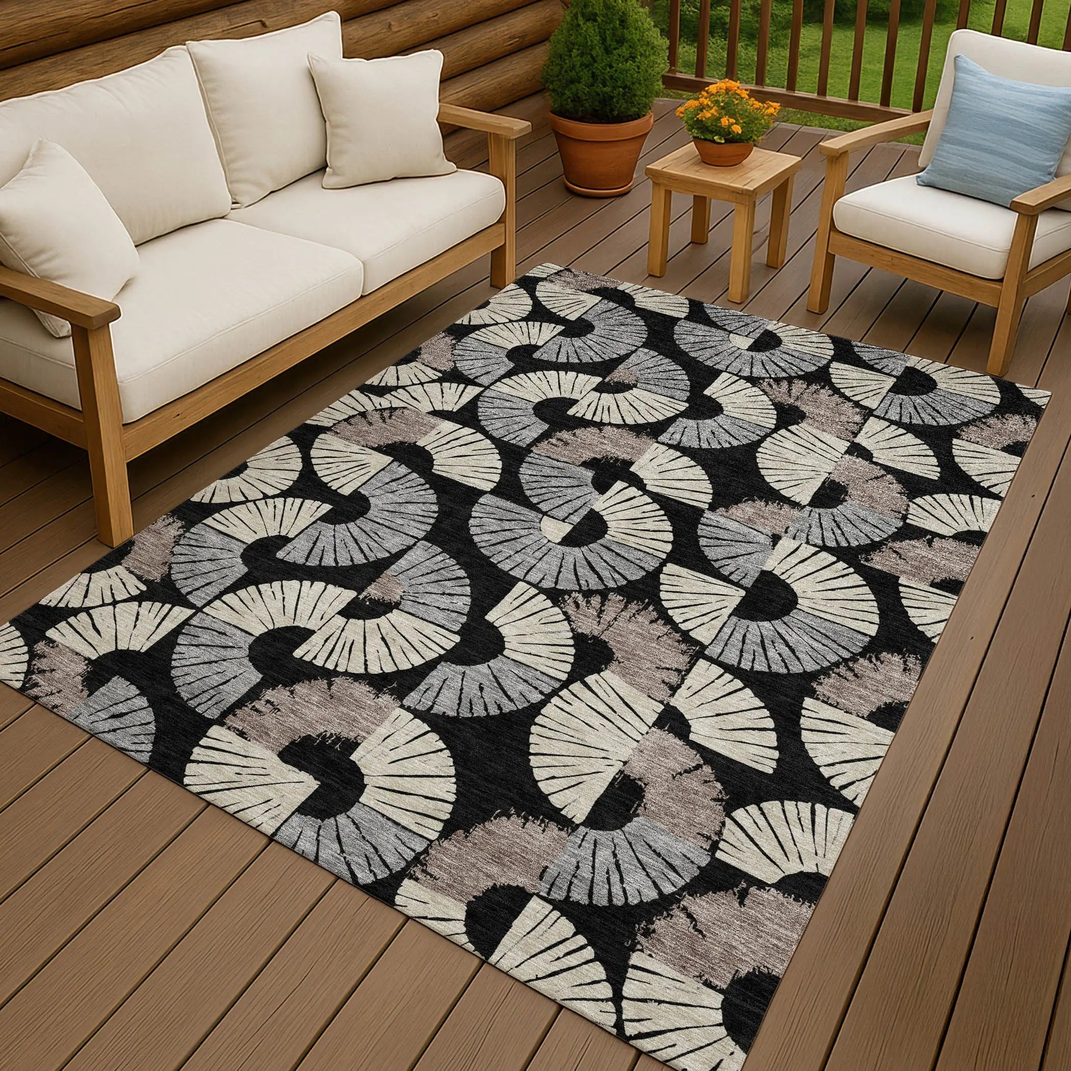 8' X 10' Black And Beige Geometric Washable Indoor Outdoor Area Rug Homeroots Outdoor