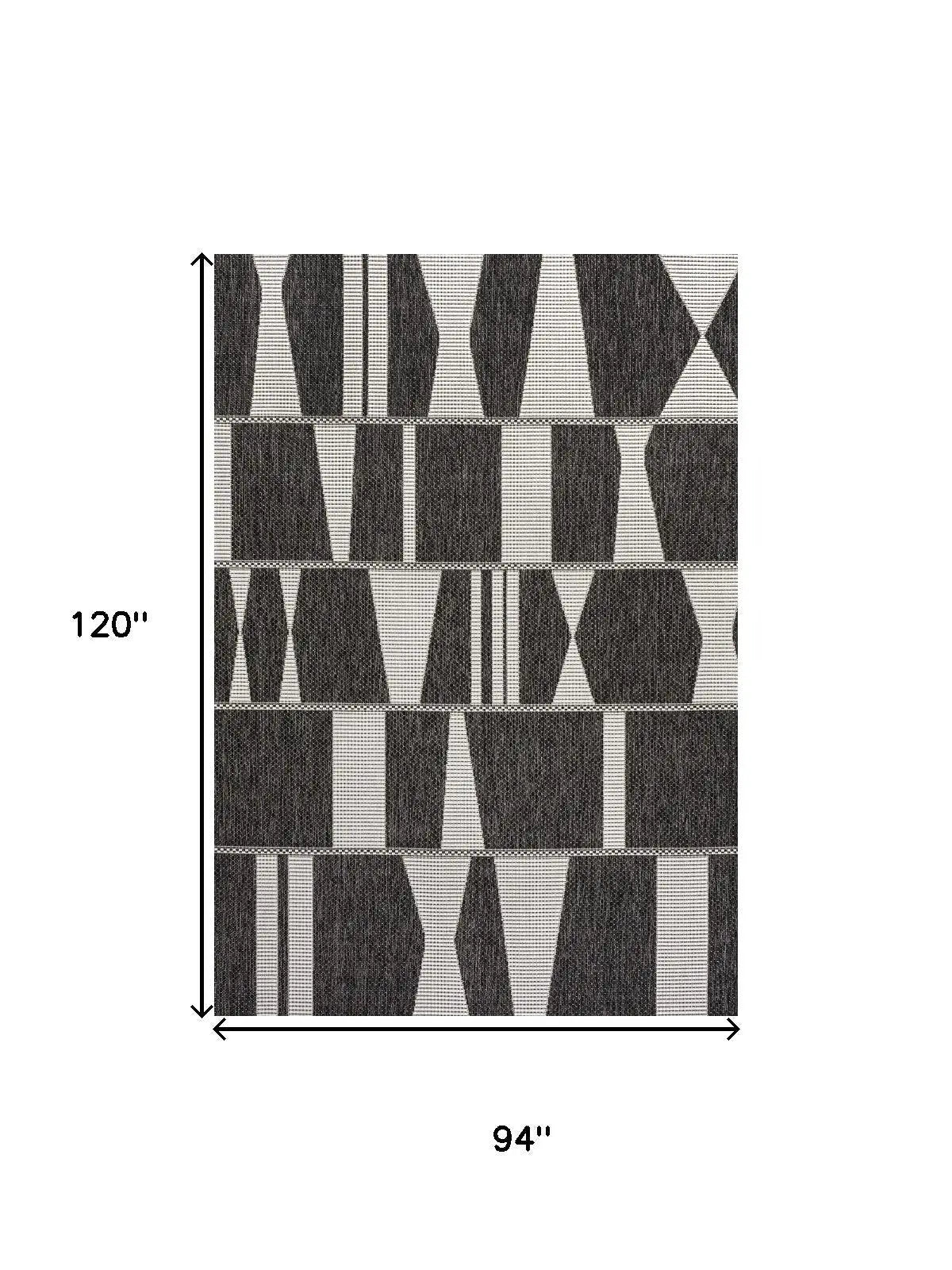 8' X 10' Black And Cream Geometric Indoor Outdoor Area Rug Homeroots Outdoor
