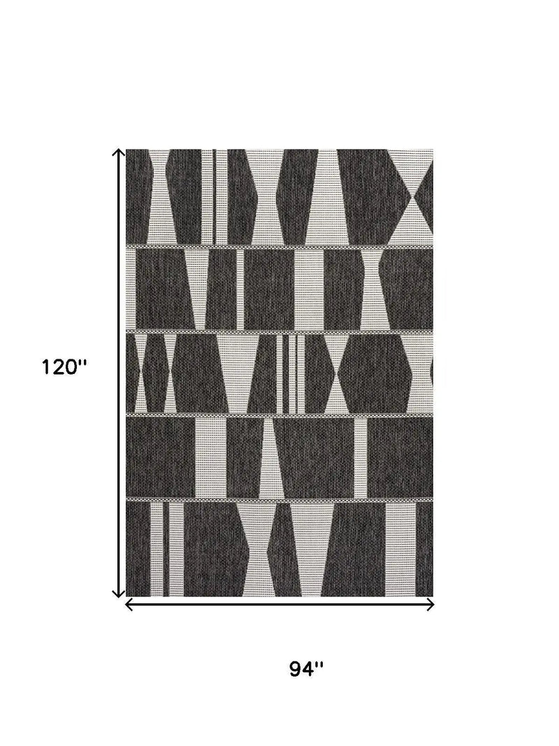 8' X 10' Black And Cream Geometric Indoor Outdoor Area Rug Homeroots Outdoor