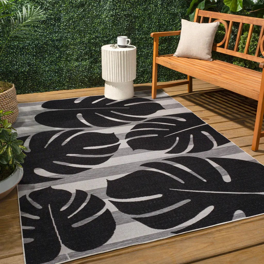 8' X 10' Black And Gray Floral Indoor Outdoor Area Rug Homeroots Outdoor