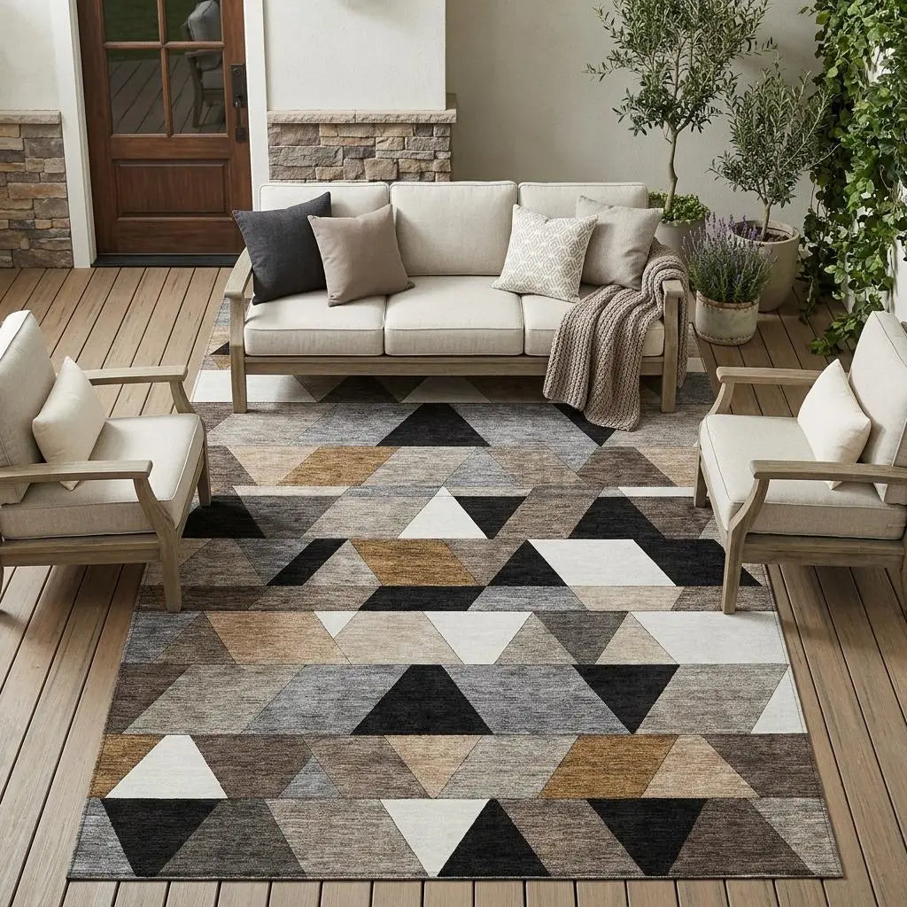 8' X 10' Black And Gray Geometric Washable Indoor Outdoor Area Rug Homeroots Outdoor