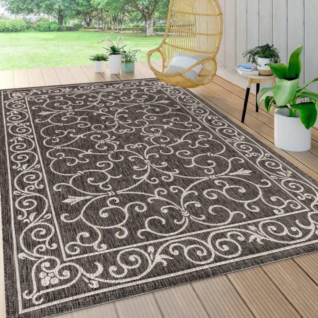 8' X 10' Black And Gray Medallion Indoor Outdoor Area Rug Homeroots Outdoor