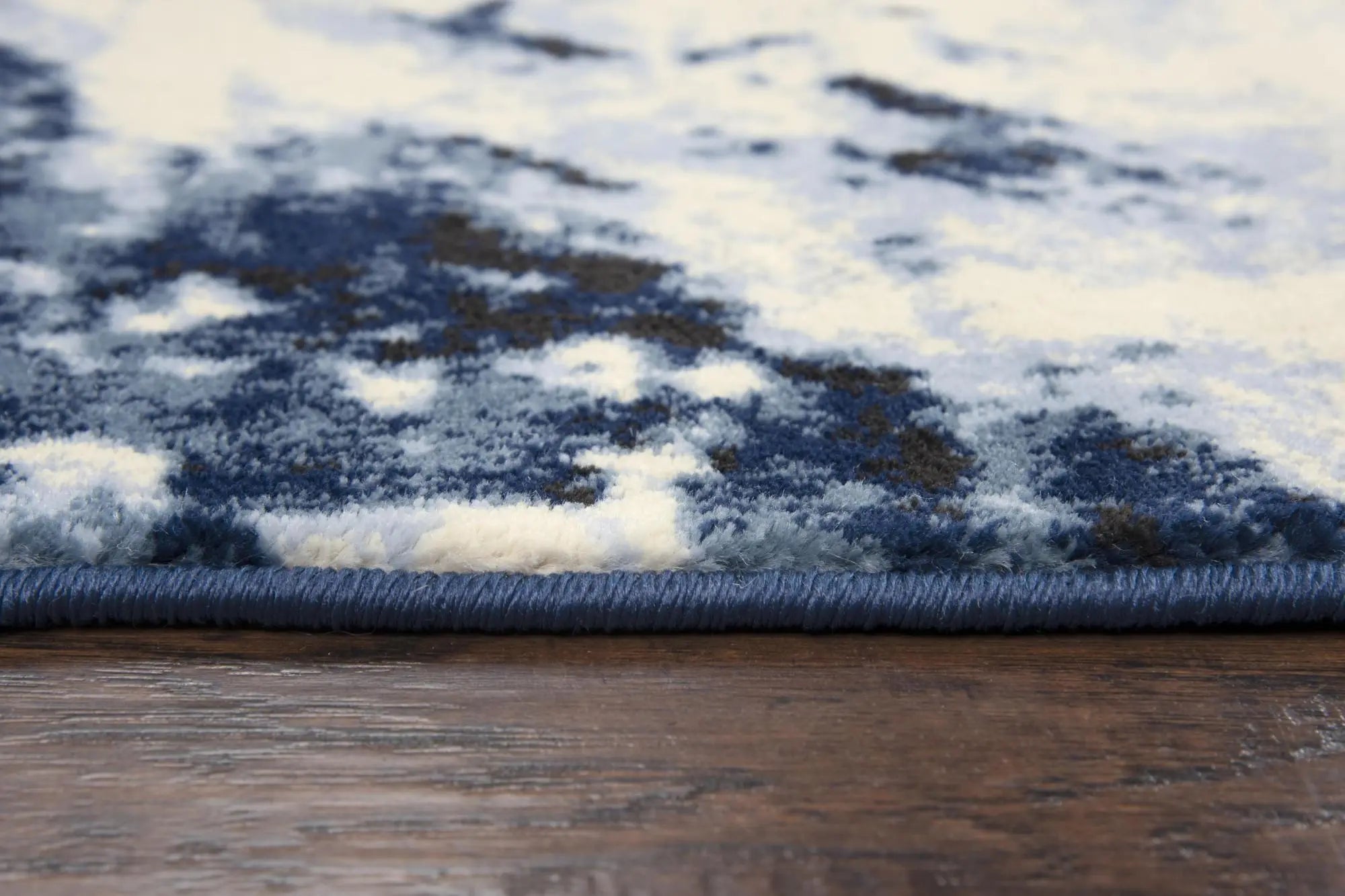 8' X 10' Blue And Ivory Abstract Area Rug Homeroots Home Decor