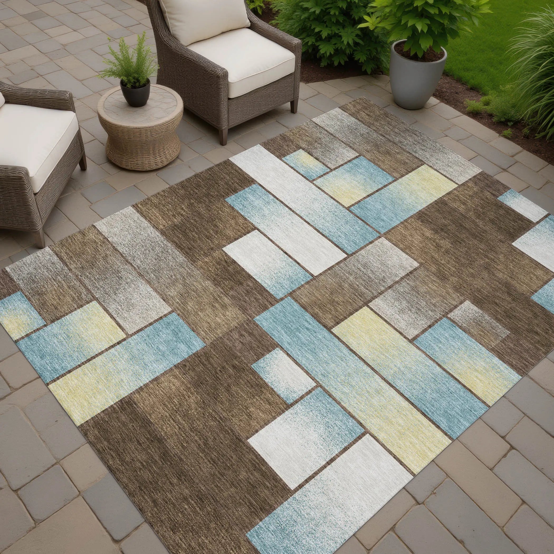 8' X 10' Brown And Gray Geometric Washable Indoor Outdoor Area Rug Homeroots Outdoor