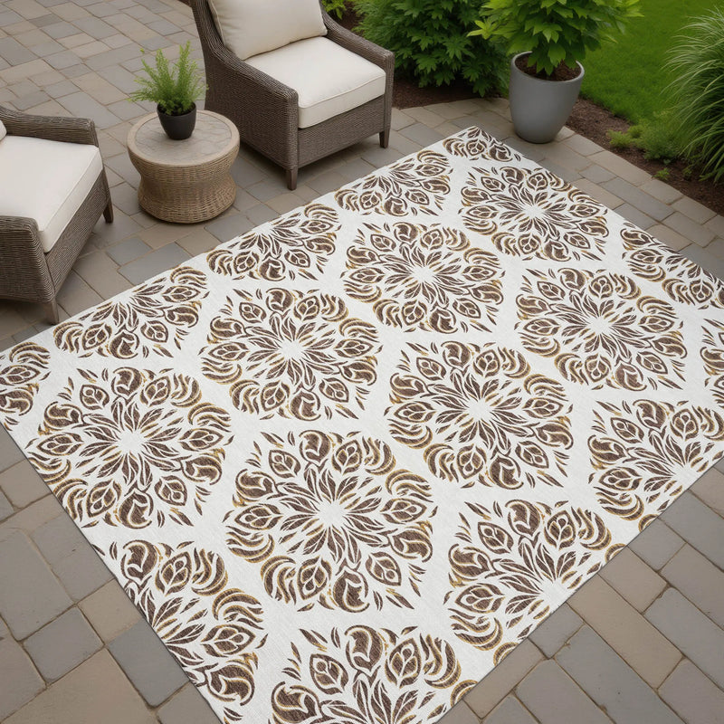 8' X 10' Brown And Ivory Damask Washable Indoor Outdoor Area Rug Homeroots Outdoor