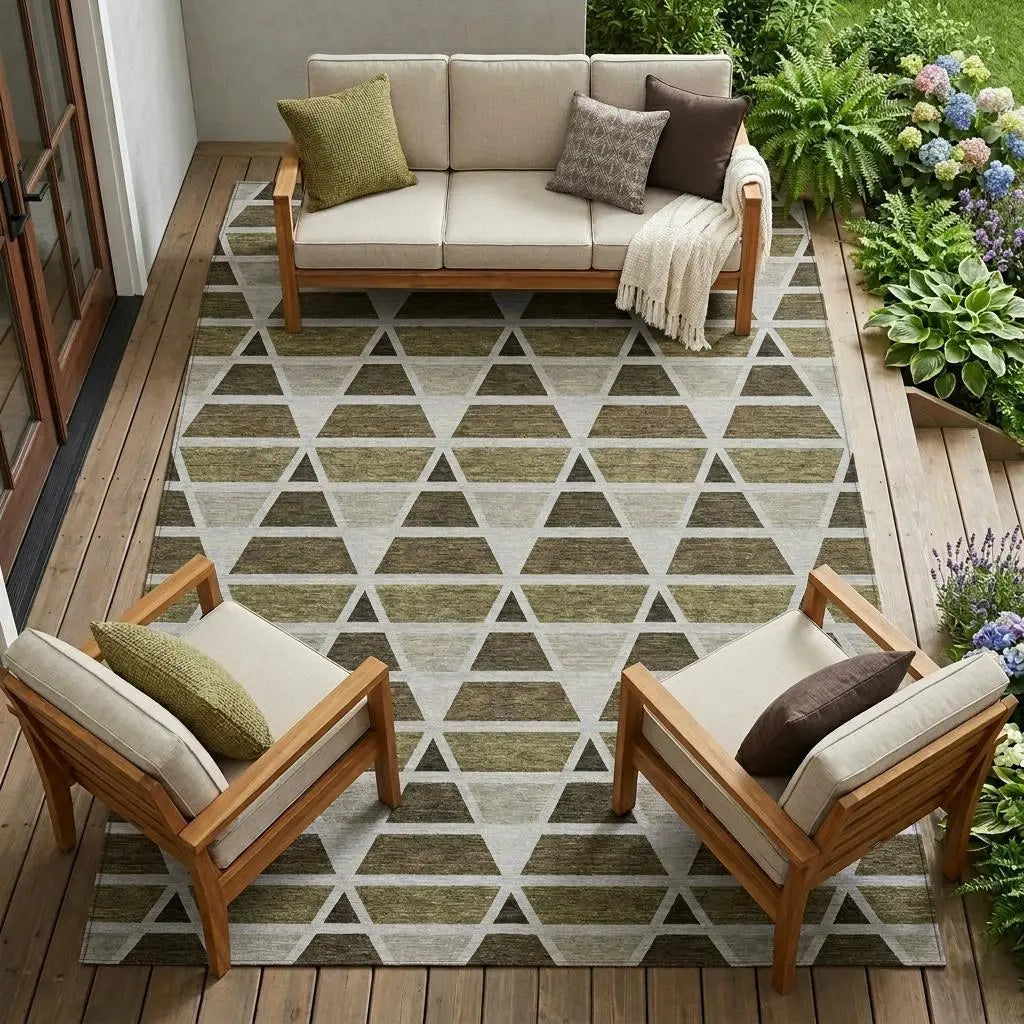 8' X 10' Brown And Pewter Geometric Washable Indoor Outdoor Area Rug Homeroots Outdoor