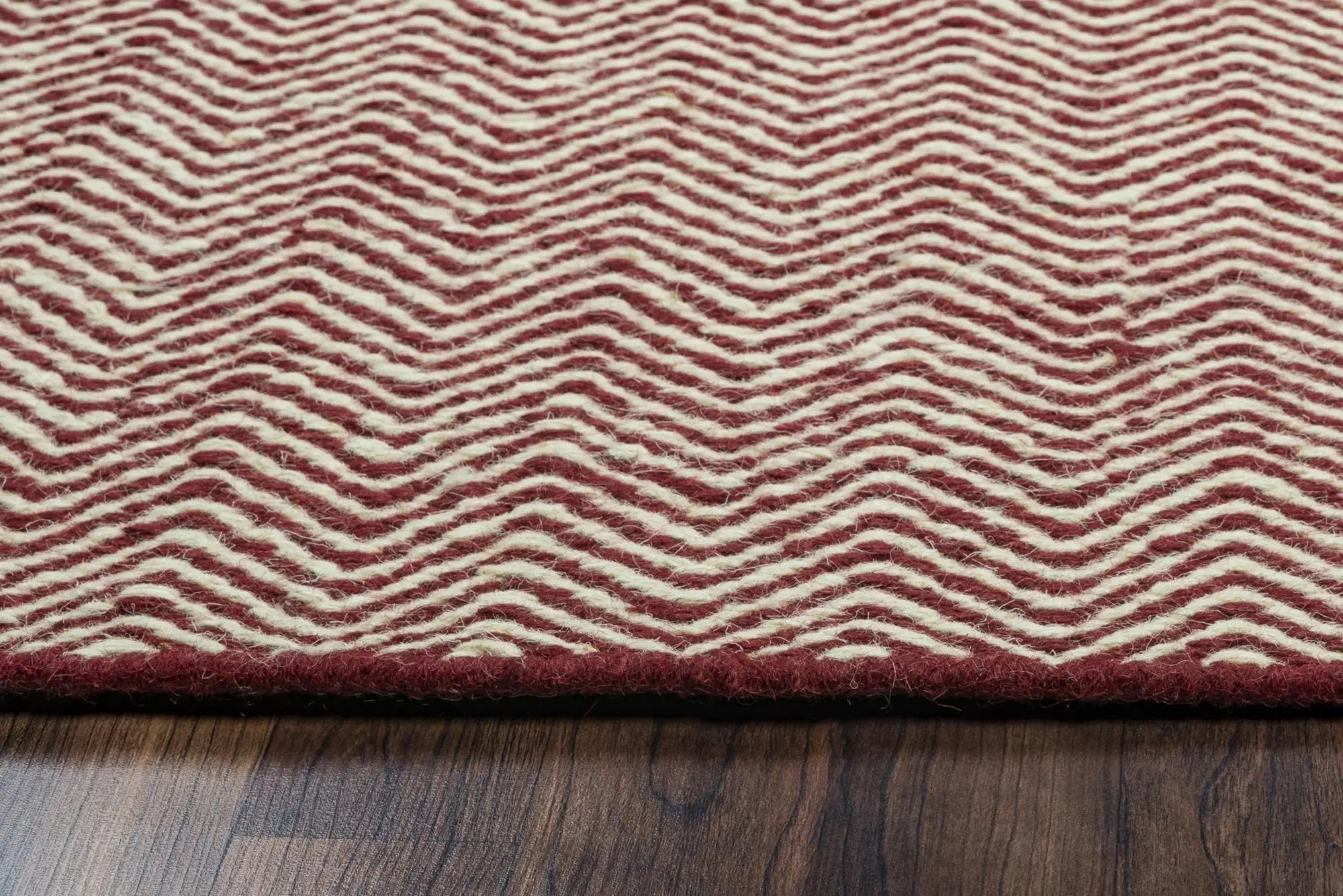 8' X 10' Burgundy And Off White Wool Chevron Hand Woven Area Rug Homeroots Home Decor