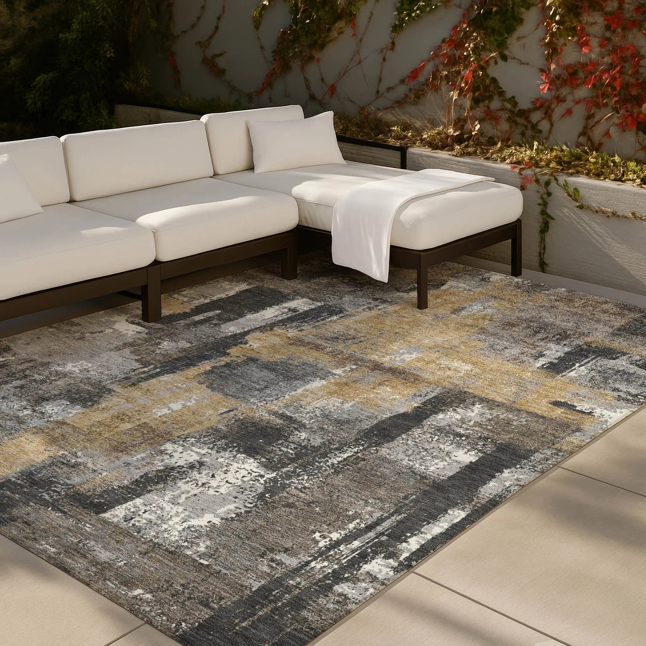 8' X 10' Charcoal And Ivory Abstract Washable Indoor Outdoor Area Rug Homeroots Outdoor