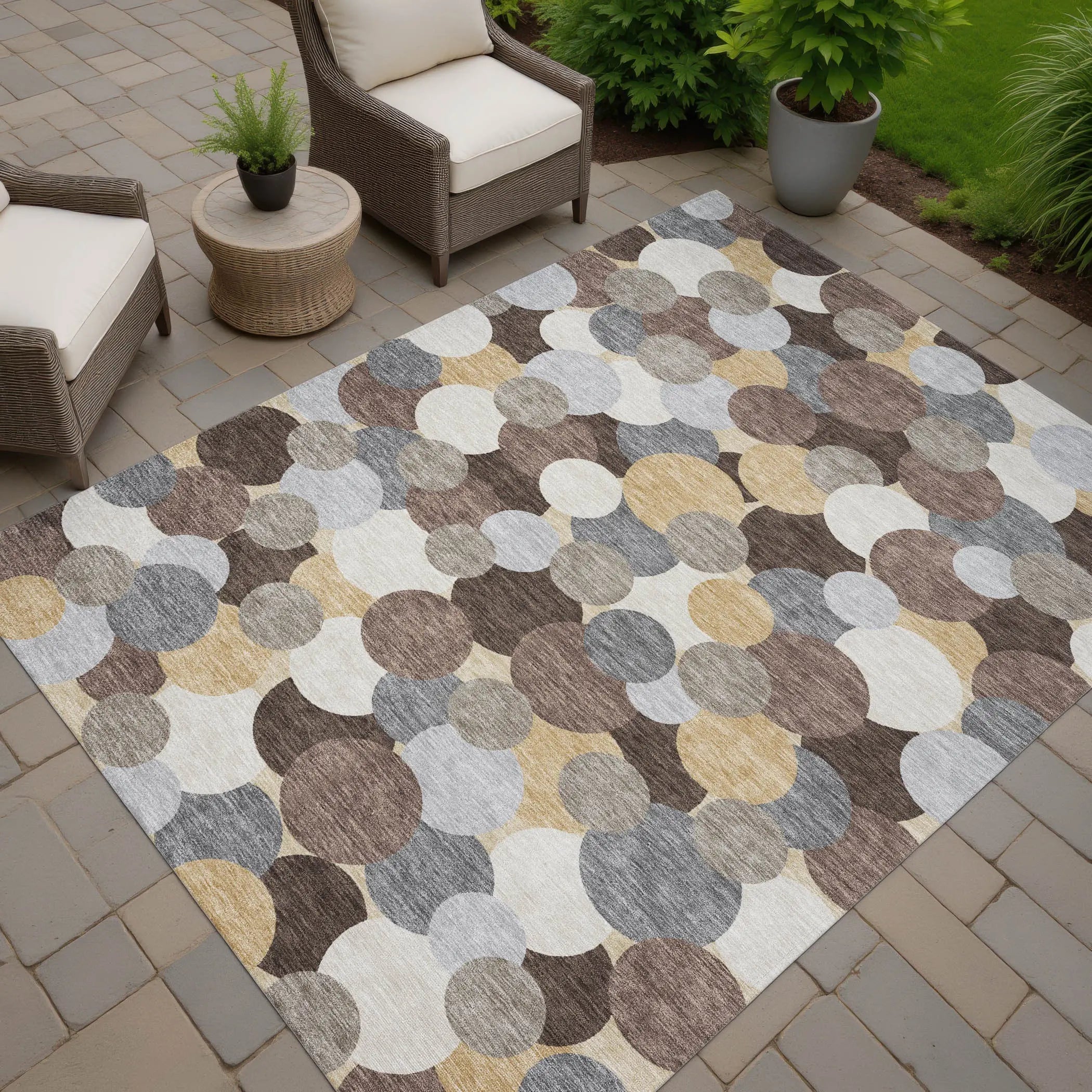 8' X 10' Chocolate And Ivory Geometric Washable Indoor Outdoor Area Rug Homeroots Outdoor