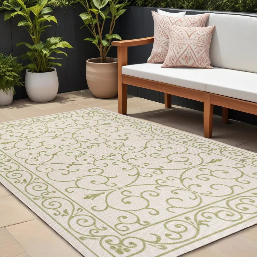 8' X 10' Cream And Green Medallion Indoor Outdoor Area Rug Homeroots Outdoor