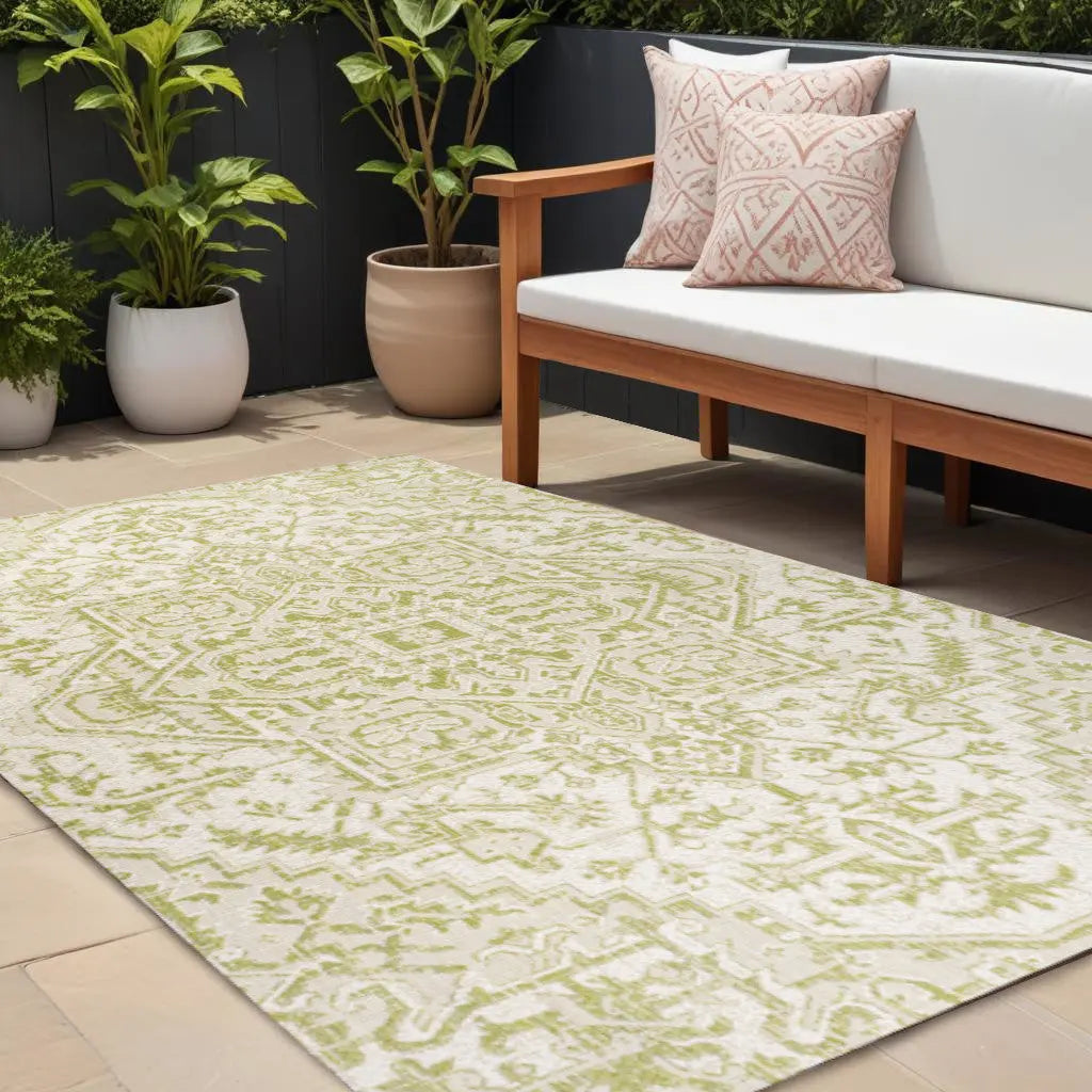 8' X 10' Cream And Green Medallion Indoor Outdoor Area Rug Homeroots Outdoor