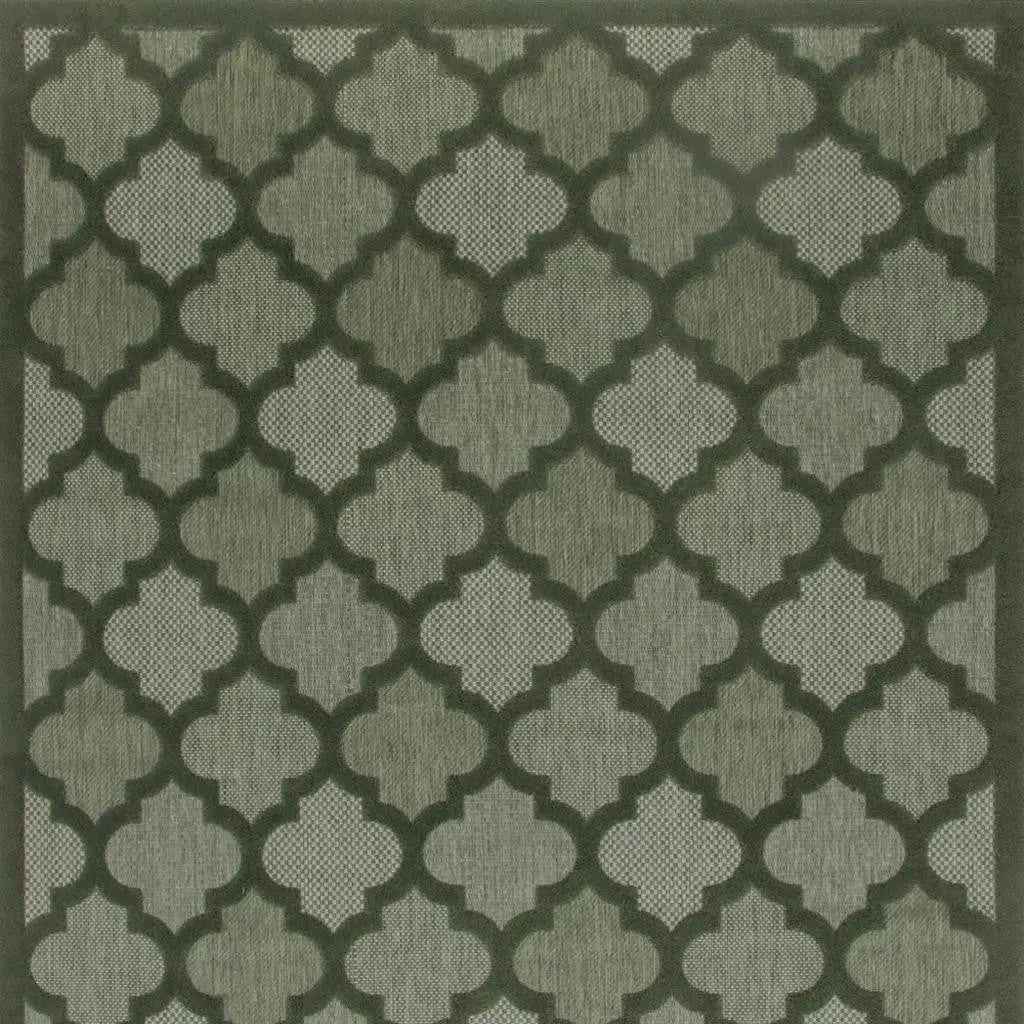 8' X 10' Dark Green And Light Green Trellis Indoor Outdoor Area Rug Homeroots Outdoor