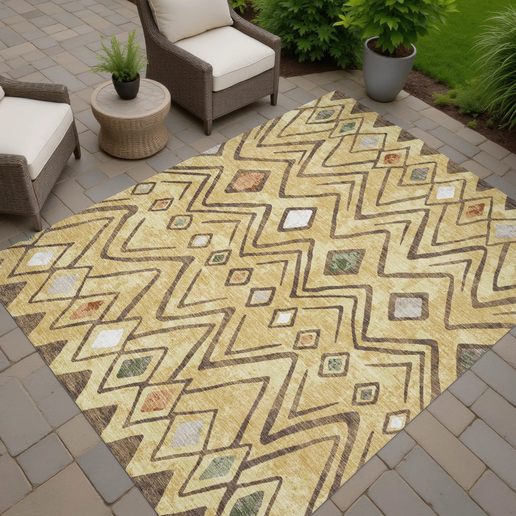 8' X 10' Gold And Green Geometric Washable Indoor Outdoor Area Rug Homeroots Outdoor