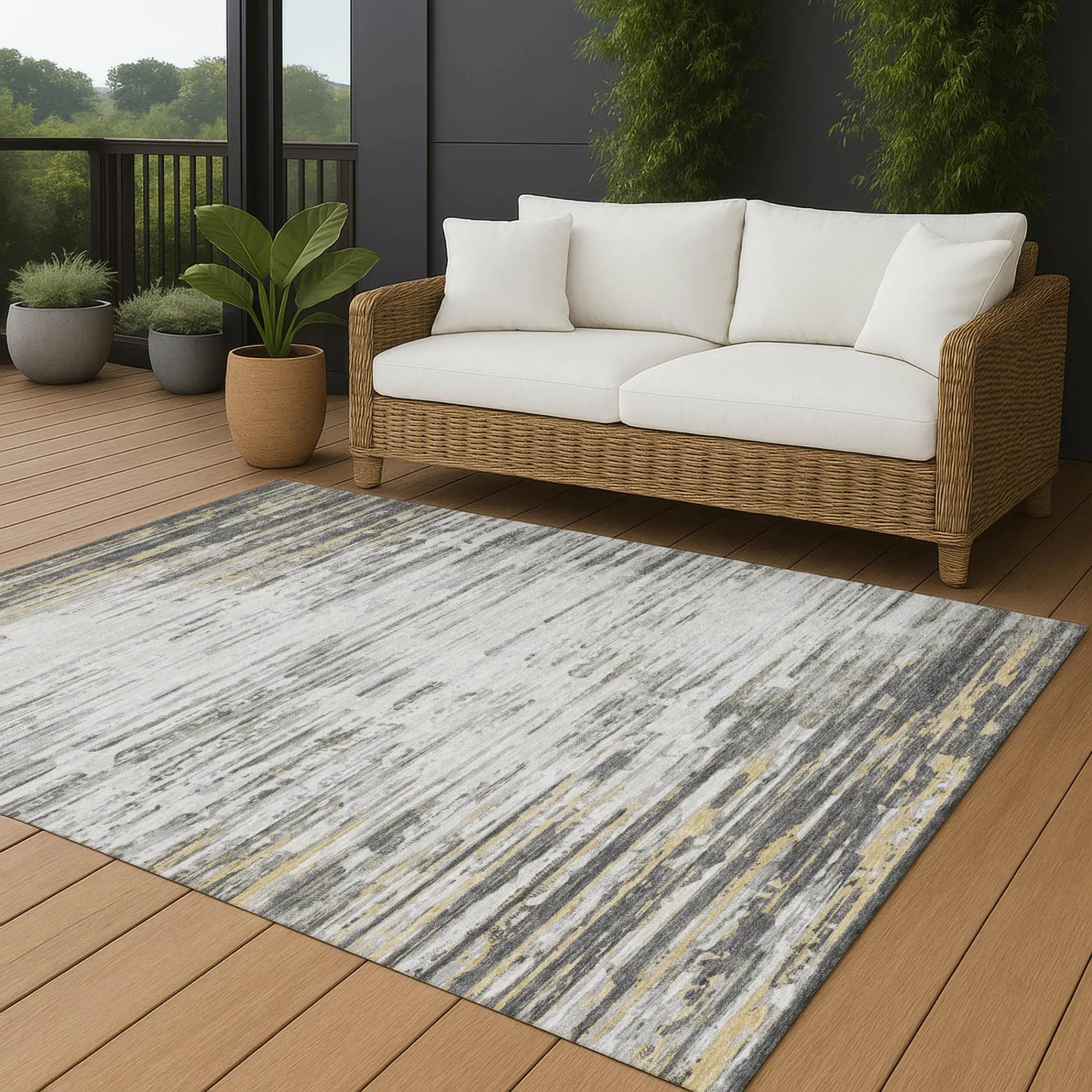 8' X 10' Gray And Ivory Abstract Washable Indoor Outdoor Area Rug Homeroots Outdoor