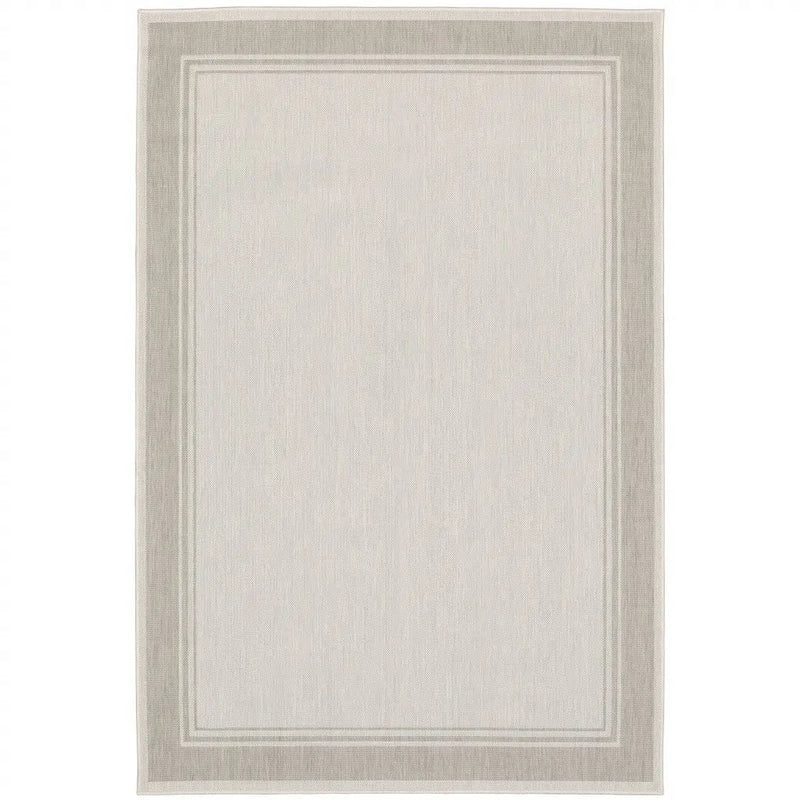 8' X 10' Gray And Ivory Indoor Outdoor Area Rug Homeroots Outdoor