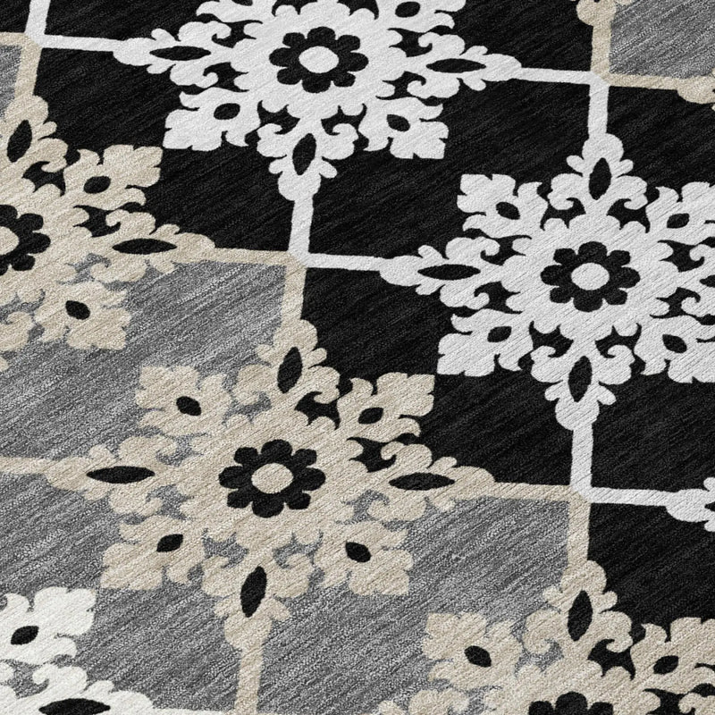 8' X 10' Gray And Pewter Floral Medallion Washable Indoor Outdoor Area Rug Homeroots Outdoor