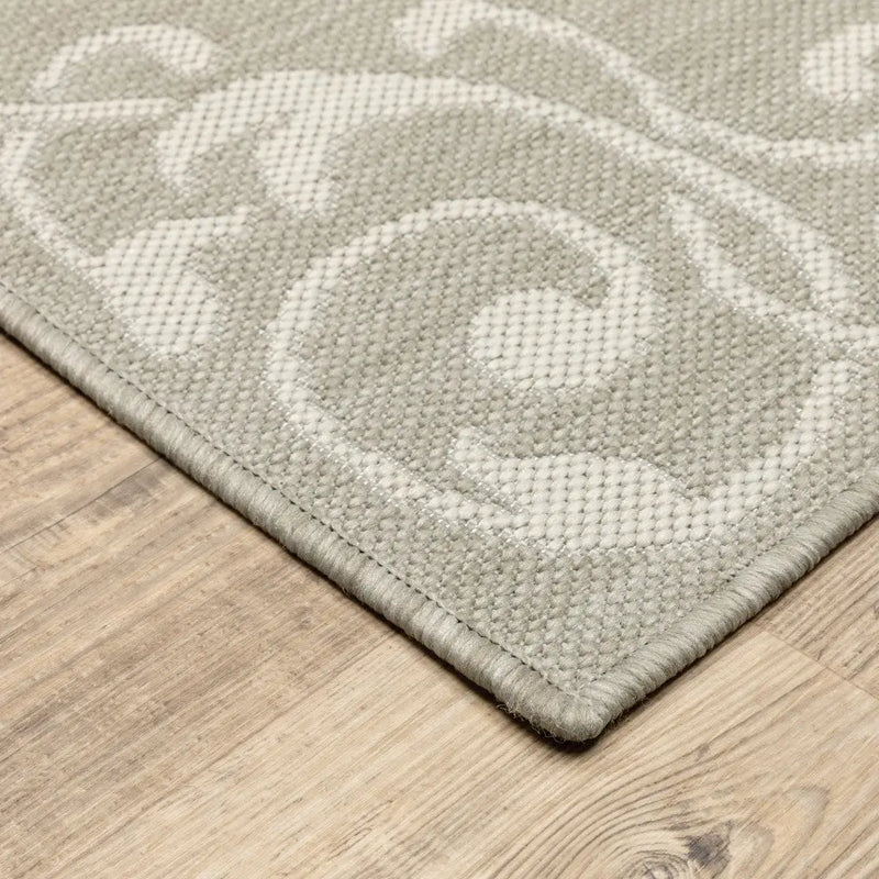8' X 10' Gray and Ivory Oriental Stain Resistant Indoor Outdoor Area Rug Homeroots Outdoor