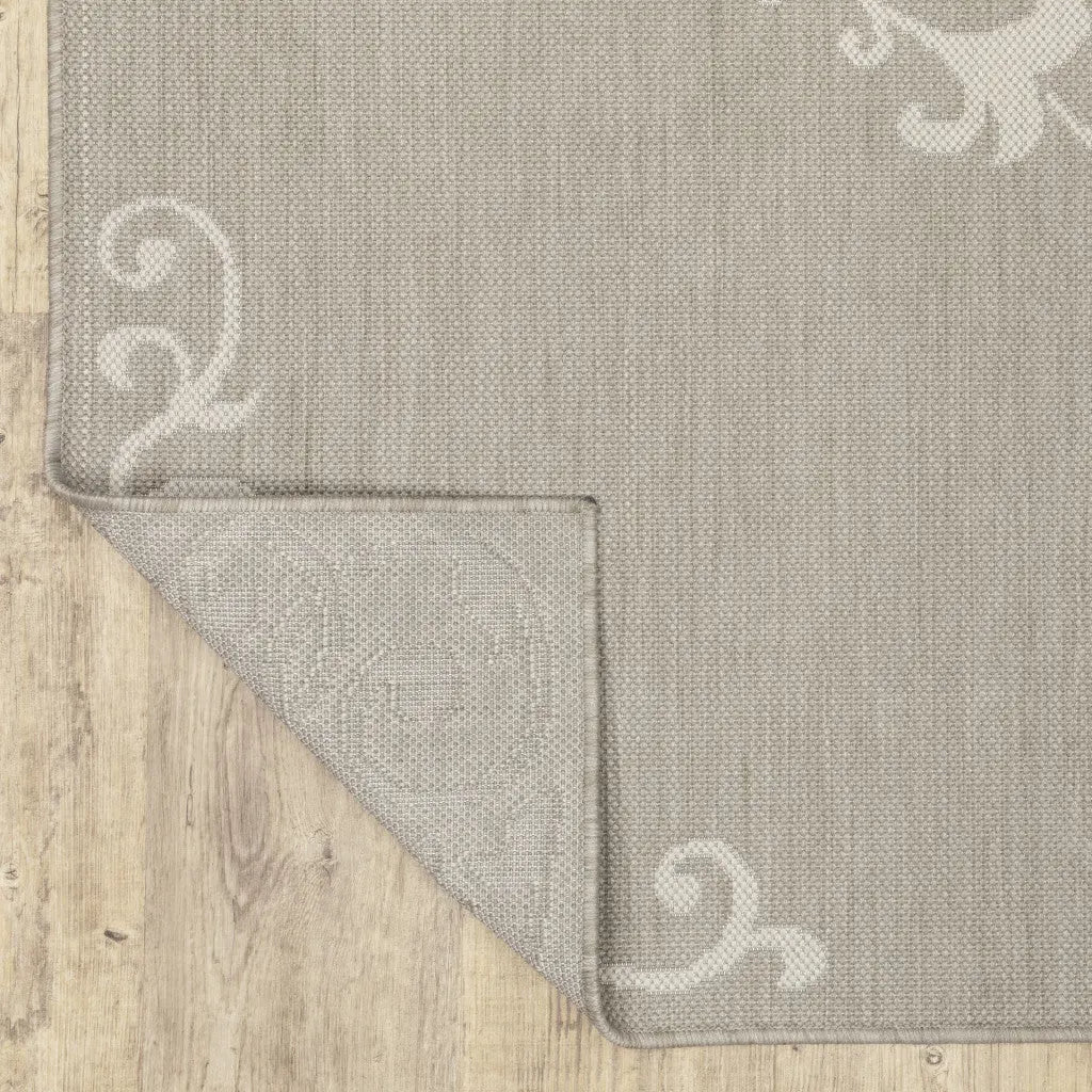 8' X 10' Gray and Ivory Oriental Stain Resistant Indoor Outdoor Area Rug Homeroots Outdoor