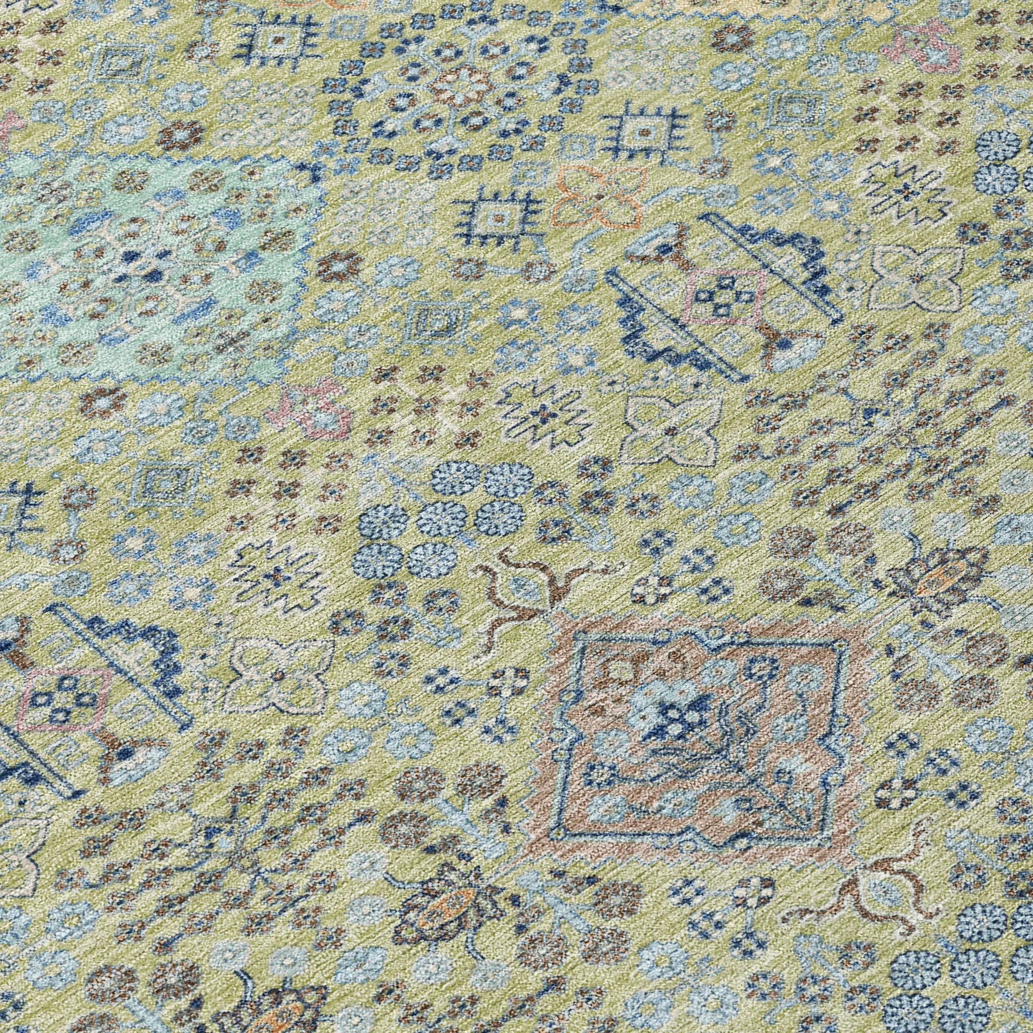 8' X 10' Green And Blue Oriental Washable Indoor Outdoor Area Rug Homeroots Outdoor