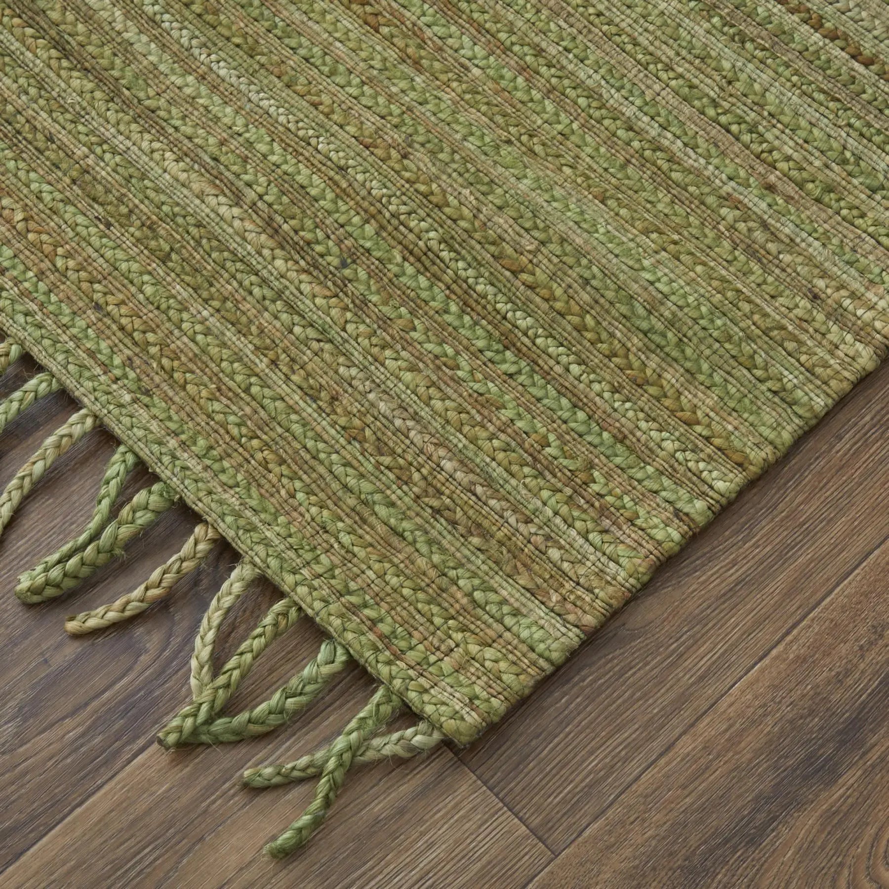 8' X 10' Green And Brown Jute Hand Woven Area Rug With Fringe Homeroots Home Decor