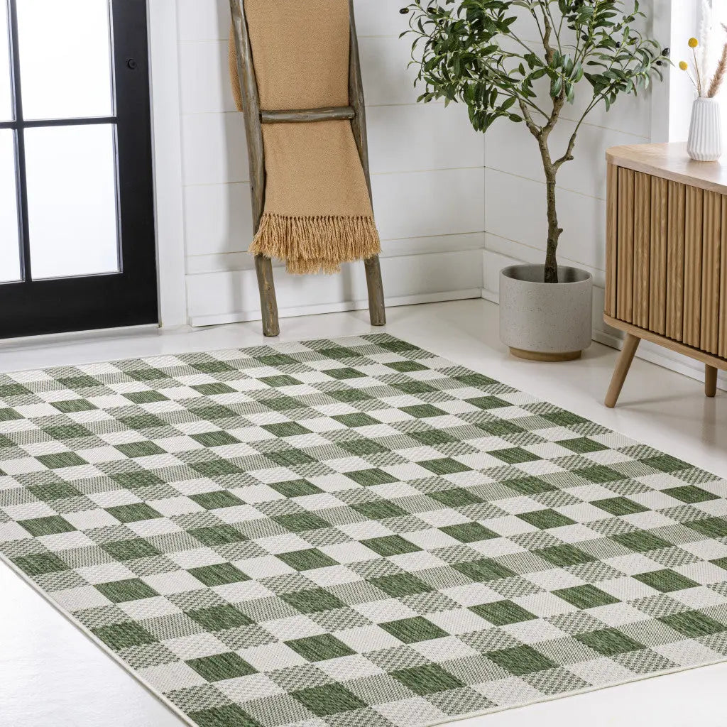 8' X 10' Green And Cream Geometric Indoor Outdoor Area Rug - GreatEagleInc