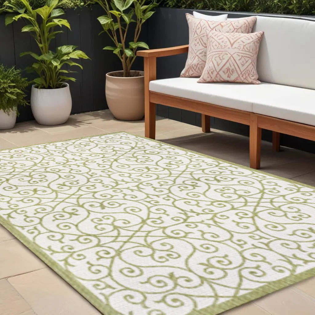8' X 10' Green And Cream Geometric Indoor Outdoor Area Rug Homeroots Outdoor