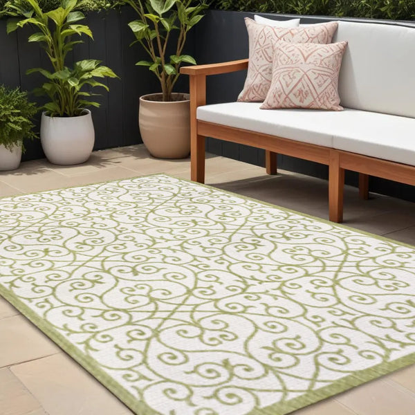 8' X 10' Green And Cream Geometric Indoor Outdoor Area Rug Homeroots Outdoor