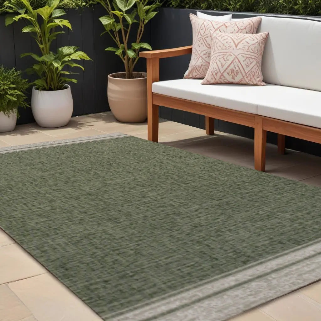 8' X 10' Green And Cream Indoor Outdoor Area Rug Homeroots Outdoor