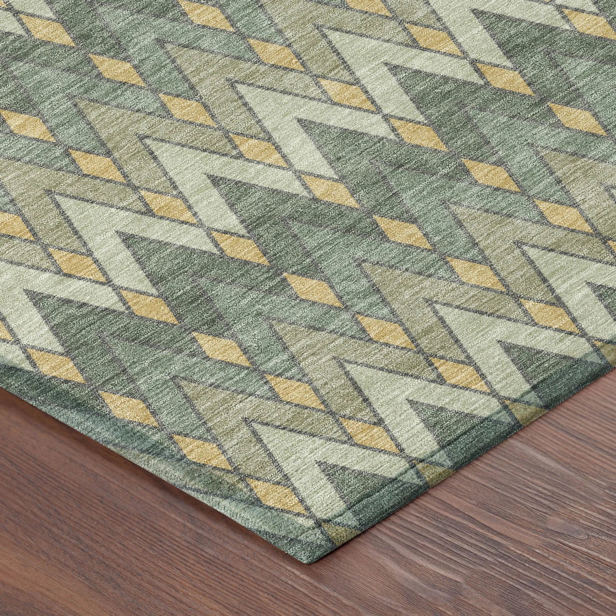 8' X 10' Green And Gold Geometric Washable Indoor Outdoor Area Rug Homeroots Outdoor