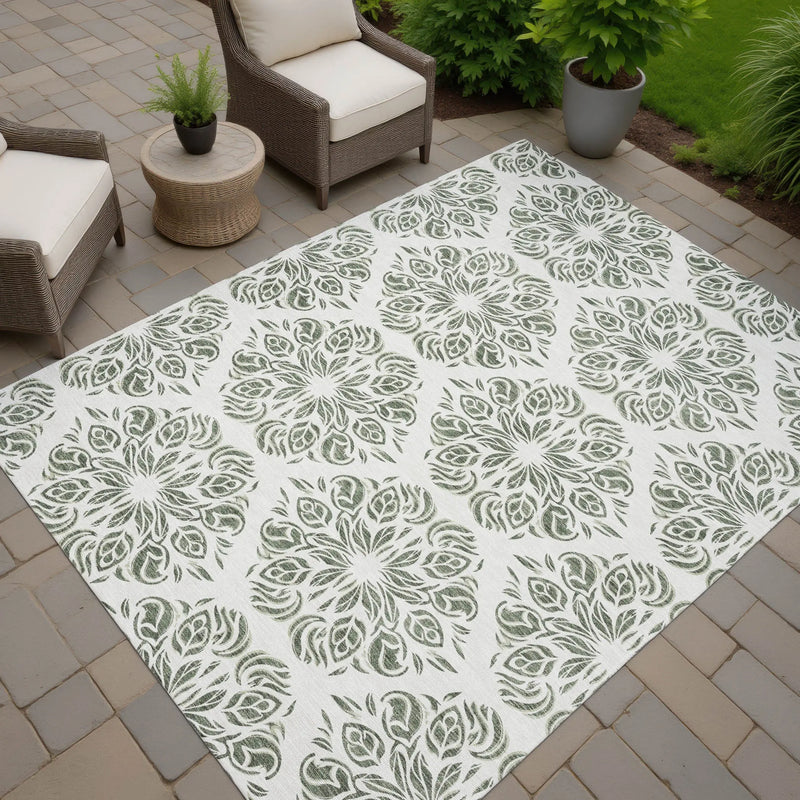 8' X 10' Green And Ivory Damask Washable Indoor Outdoor Area Rug Homeroots Outdoor