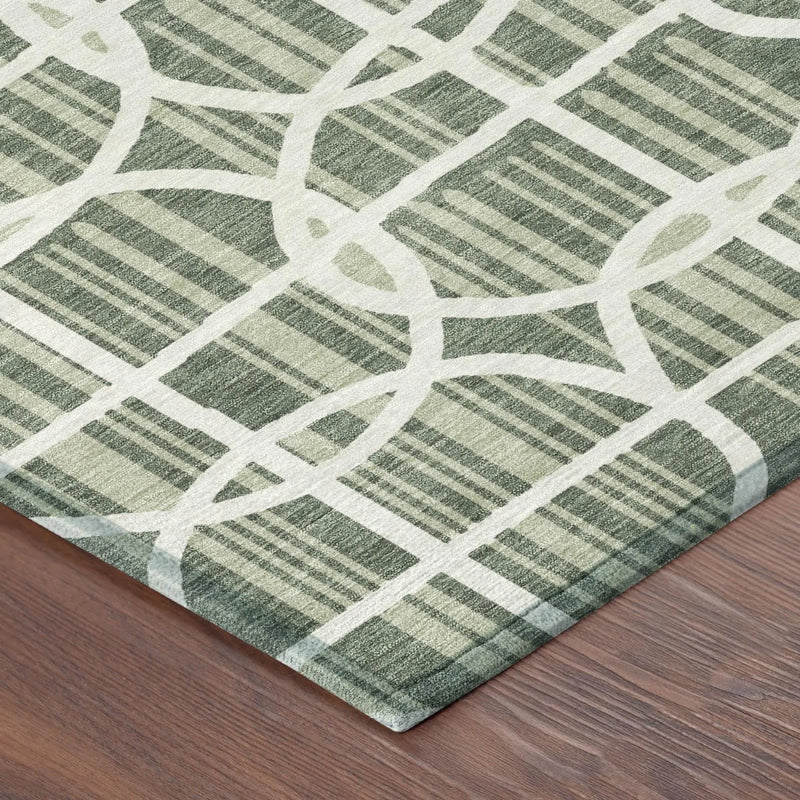 8' X 10' Green And Ivory Geometric Washable Indoor Outdoor Area Rug Homeroots Outdoor