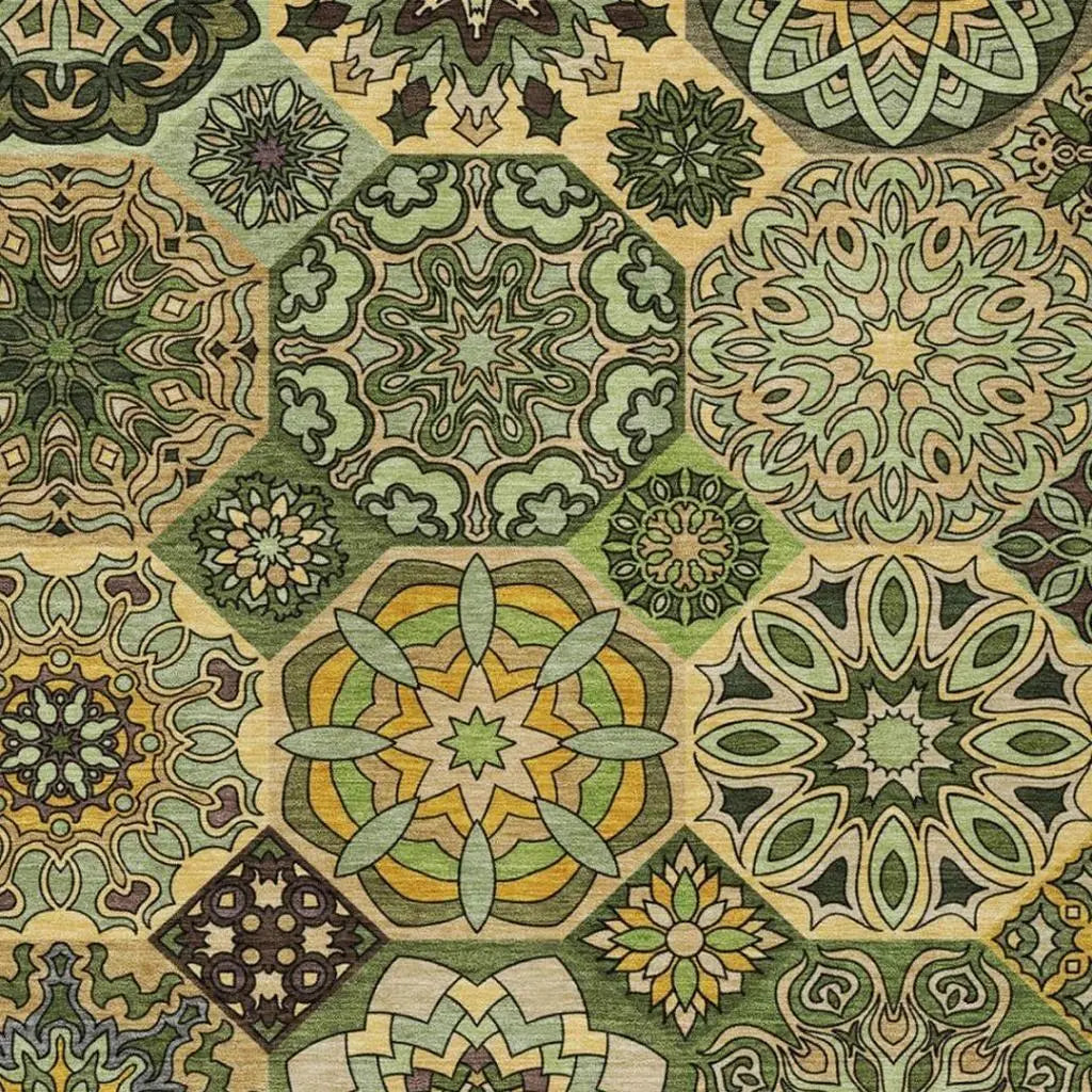 8' X 10' Green And Olive Green Patchwork Washable Indoor Outdoor Area Rug Homeroots Outdoor