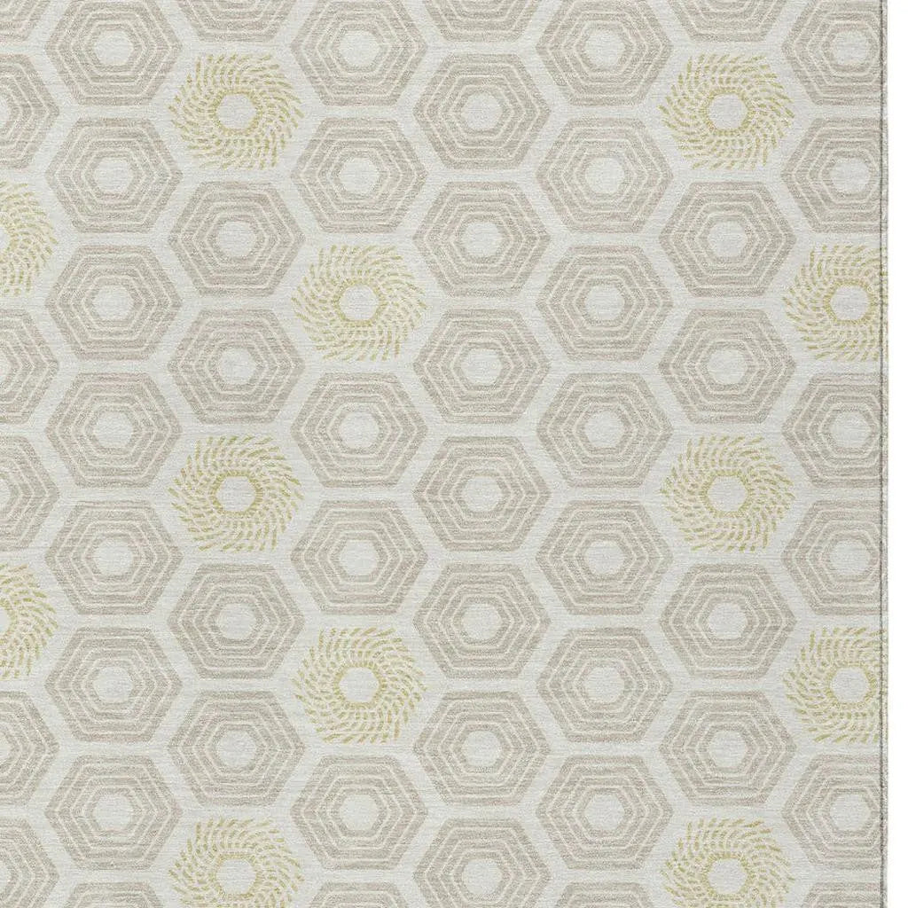 8' X 10' Ivory And Beige Geometric Washable Indoor Outdoor Area Rug Homeroots Outdoor