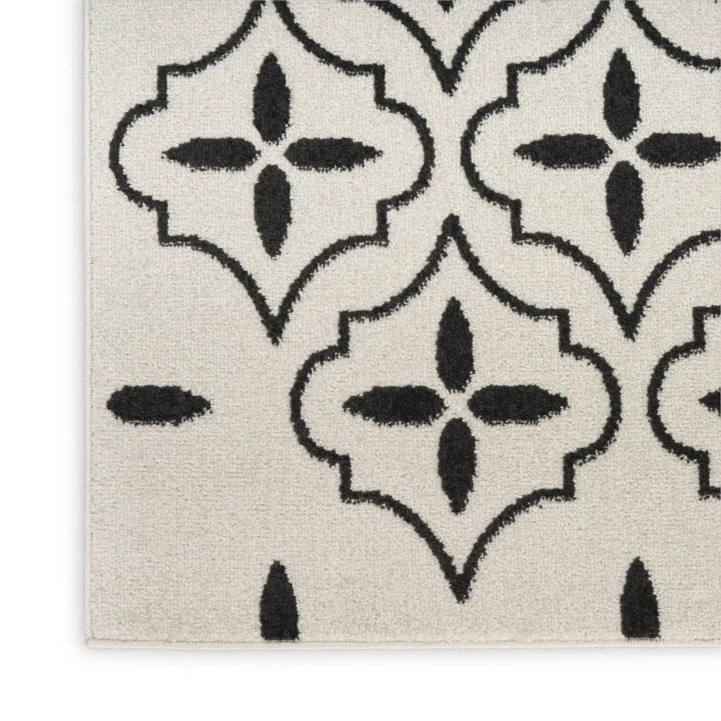 8' X 10' Ivory And Black Geometric Indoor Outdoor Area Rug Homeroots Outdoor